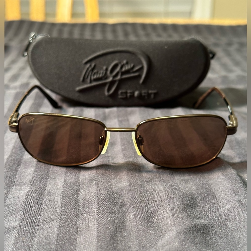 Maui Jim Sunglasses MJ-131-19  Islanders - HCL Bronze glass lenses
